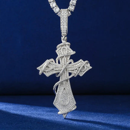 S925 Moissanite Thorns Cross Pendant